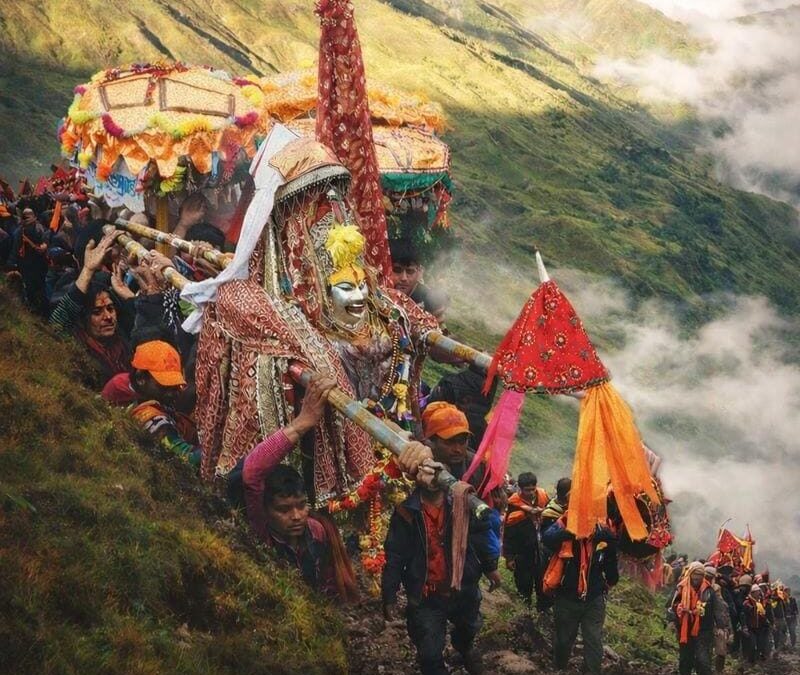 राजा आए या ना आए लेकिन मां नंदा की राजजात होकर रहेगी, महापंचायत का बड़ा फैसला