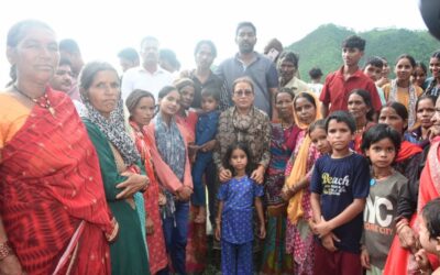 वड्यूड़ा गांव पहुंचीं मंत्री रेखा आर्या, पीड़ित परिवारजनों से की मुलाक़ात, दिया हर संभव मदद का भरोसा