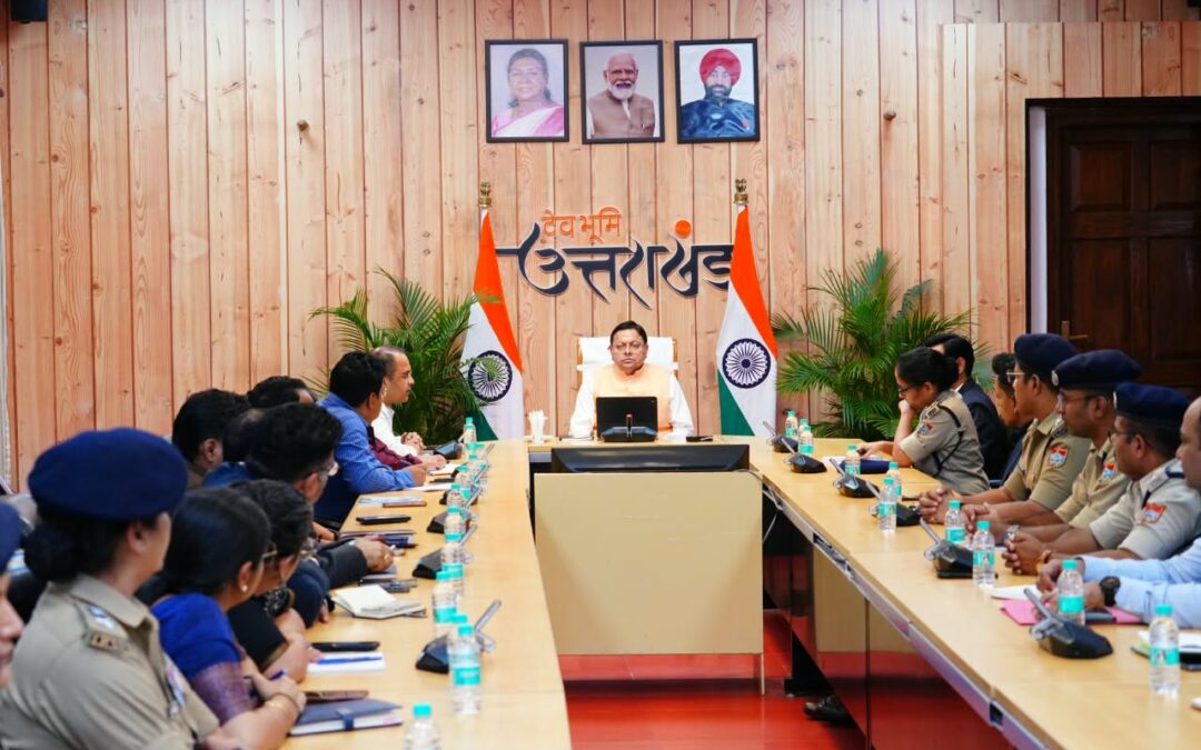 मुख्यमंत्री धामी की दो टूक संदेश—सड़कें गड्ढामुक्त हों, विकास कार्यों में गुणवत्ता से समझौता हुआ तो जिम्मेदार अधिकारी पर होगी कार्रवाई