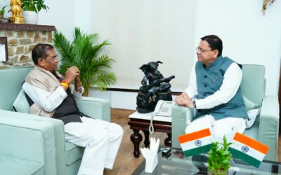 मुख्यमंत्री पुष्कर सिंह धामी से सांसद फग्गन सिंह कुलस्ते ने की शिष्टाचार भेंट