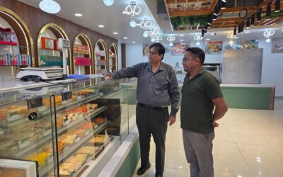 आयुक्त विनय शंकर पांडेय के निर्देशों पर FDA की बड़ी कार्रवाई, कोर्ट कैंटीन से ढाबों तक छापेमारी, कई प्रतिष्ठानों को नोटिस
