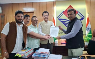राजधानी में बढ़ते अपराध पर कांग्रेस नाराज, मुख्य सचिव आनंद वर्धन को सौंपा मांग पत्र