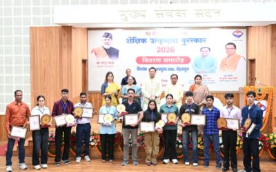 मेधावी विद्यार्थी उत्तराखंड के उज्ज्वल भविष्य के आधार स्तंभ- मुख्यमंत्री धामी